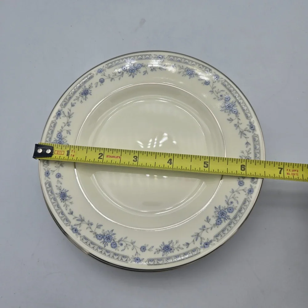 Minton bellemeade bone